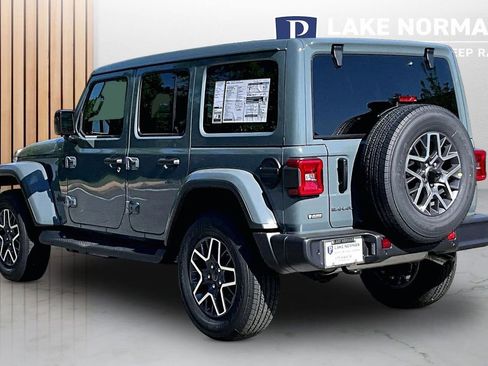 New 2026 Jeep Wrangler Sahara AWD/4WD image 7