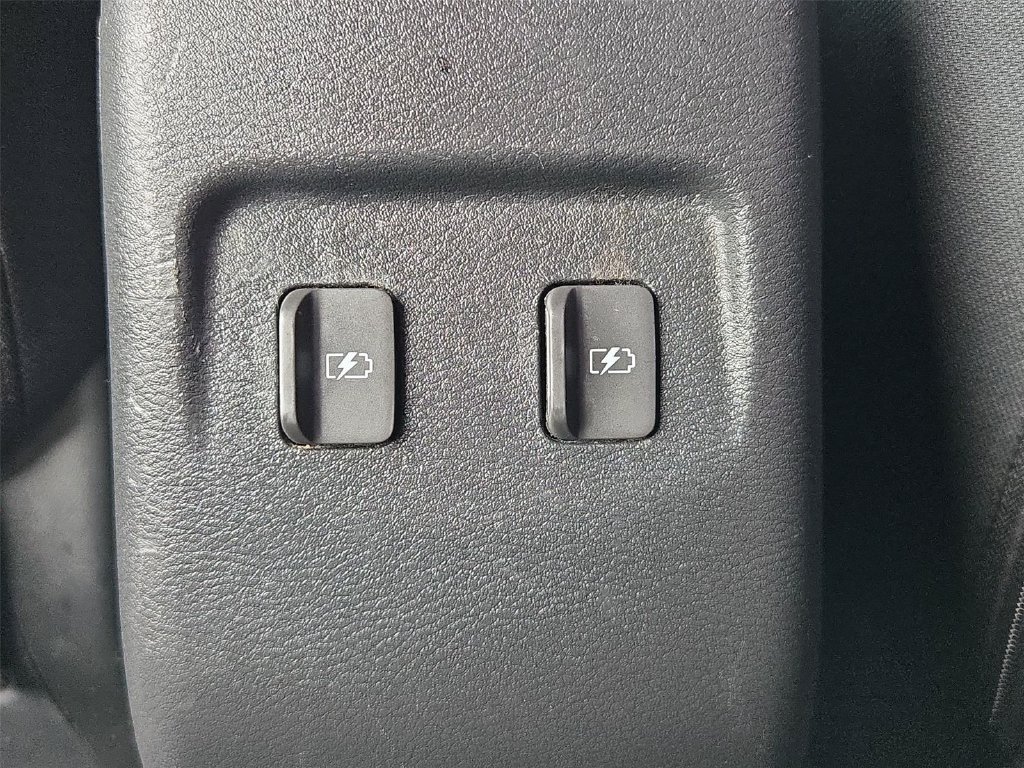Used 2021 Nissan Kicks SV FWD image 12
