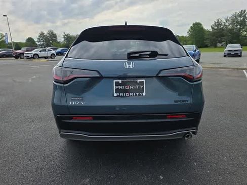Certified 2024 Honda HR-V Sport image 17