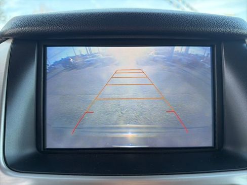 Used 2016 GMC Yukon SLT w/ Open Road Package image 14