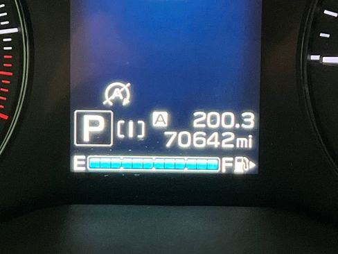 Used 2020 Subaru Crosstrek 2.0i Premium w/ Popular Package #3 image 18