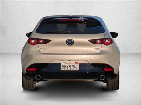 Used 2024 MAZDA MAZDA3 Hatchback w/Premium Plus Pkg image 7