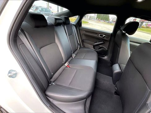 Used 2024 Honda Civic Sport image 17