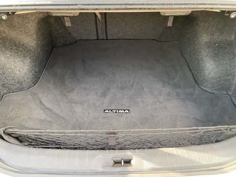 Used 2019 Nissan Altima 2.5 Platinum AWD/4WD image 11