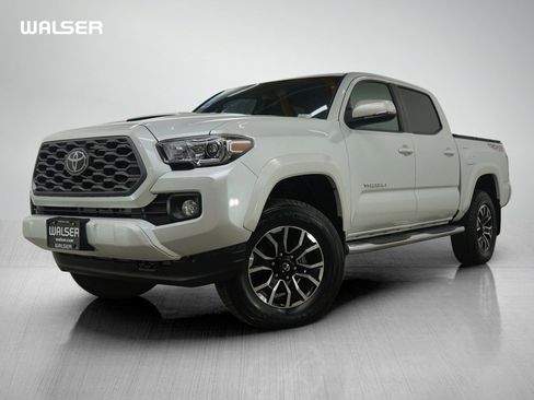 Used 2022 Toyota Tacoma TRD Sport image 1