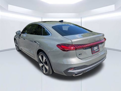 Used 2025 Audi A5 2.0T Premium Plus w/ Premium Plus AWD/4WD image 6