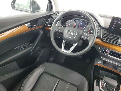 Certified 2023 Audi Q5 2.0T Premium w/ Convenience Package image 50