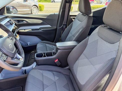 New 2027 Chevrolet Bolt LT w/ Comfort Package image 16