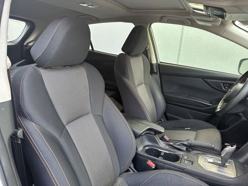 Certified 2021 Subaru Crosstrek 2.0i Premium w/ Moonroof Package AWD/4WD image 5
