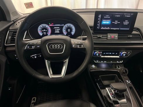 Used 2024 Audi Q5 2.0T Premium Plus AWD/4WD image 3