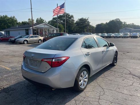 Used 2014 Toyota Corolla LE FWD image 5