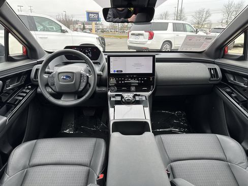 Used 2023 Subaru Solterra AWD image 5
