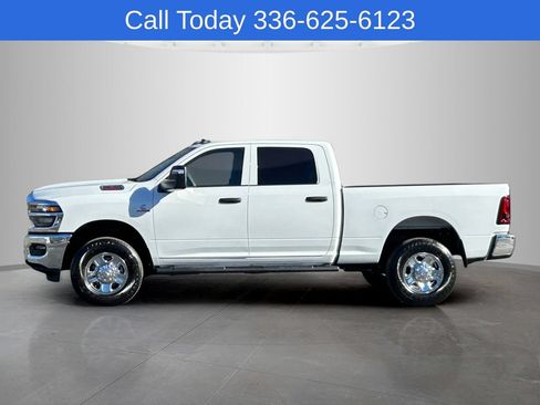 New 2026 RAM 2500 Tradesman AWD/4WD image 2