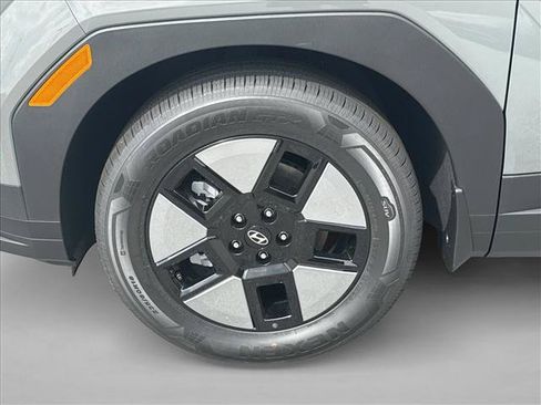Certified 2026 Hyundai Santa Fe SE FWD image 10