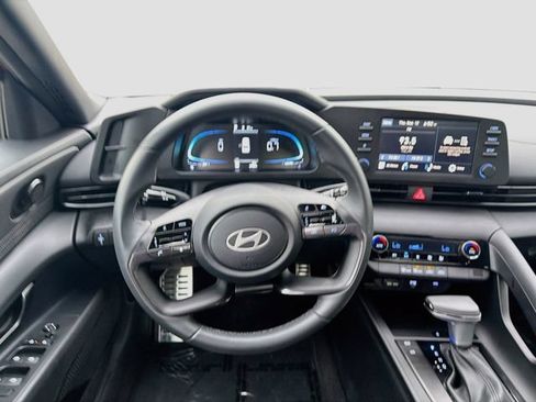 Certified 2026 Hyundai Elantra Sport FWD image 21