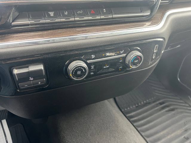 Used 2024 Chevrolet Silverado 2500 LT AWD/4WD image 15