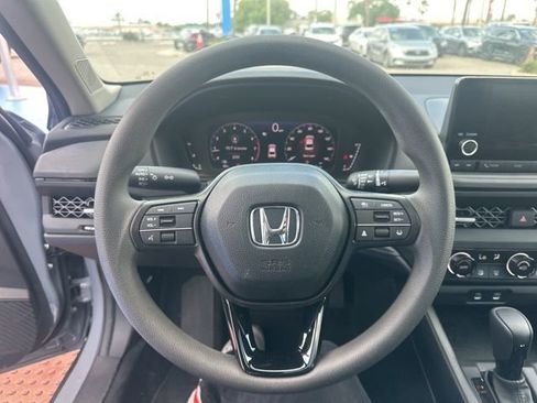 Used 2025 Honda Accord SE image 25