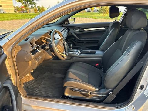 Used 2019 Honda Civic Sport image 14