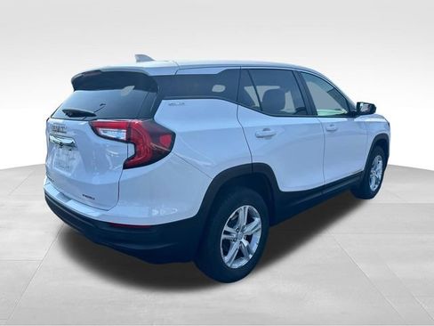 Certified 2024 GMC Terrain SLE AWD/4WD image 10