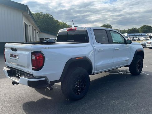 New 2026 GMC Canyon Elevation AWD/4WD image 8