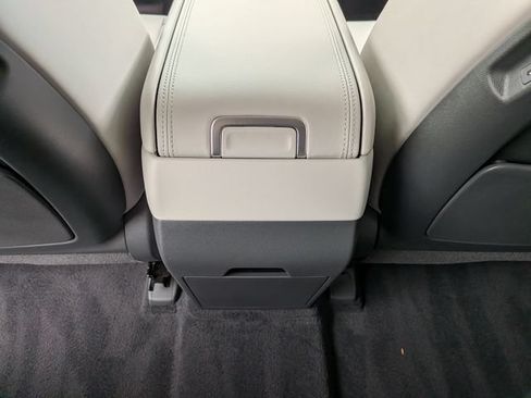 Used 2025 Hyundai Santa Fe Calligraphy FWD image 29