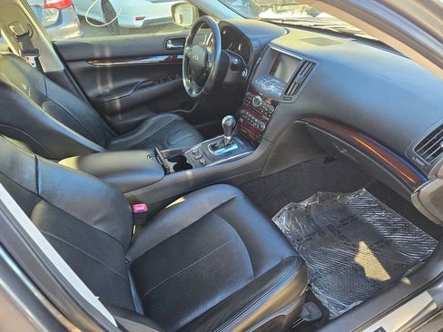 Used 2013 INFINITI G37 x Sedan w/ Premium Pkg image 34