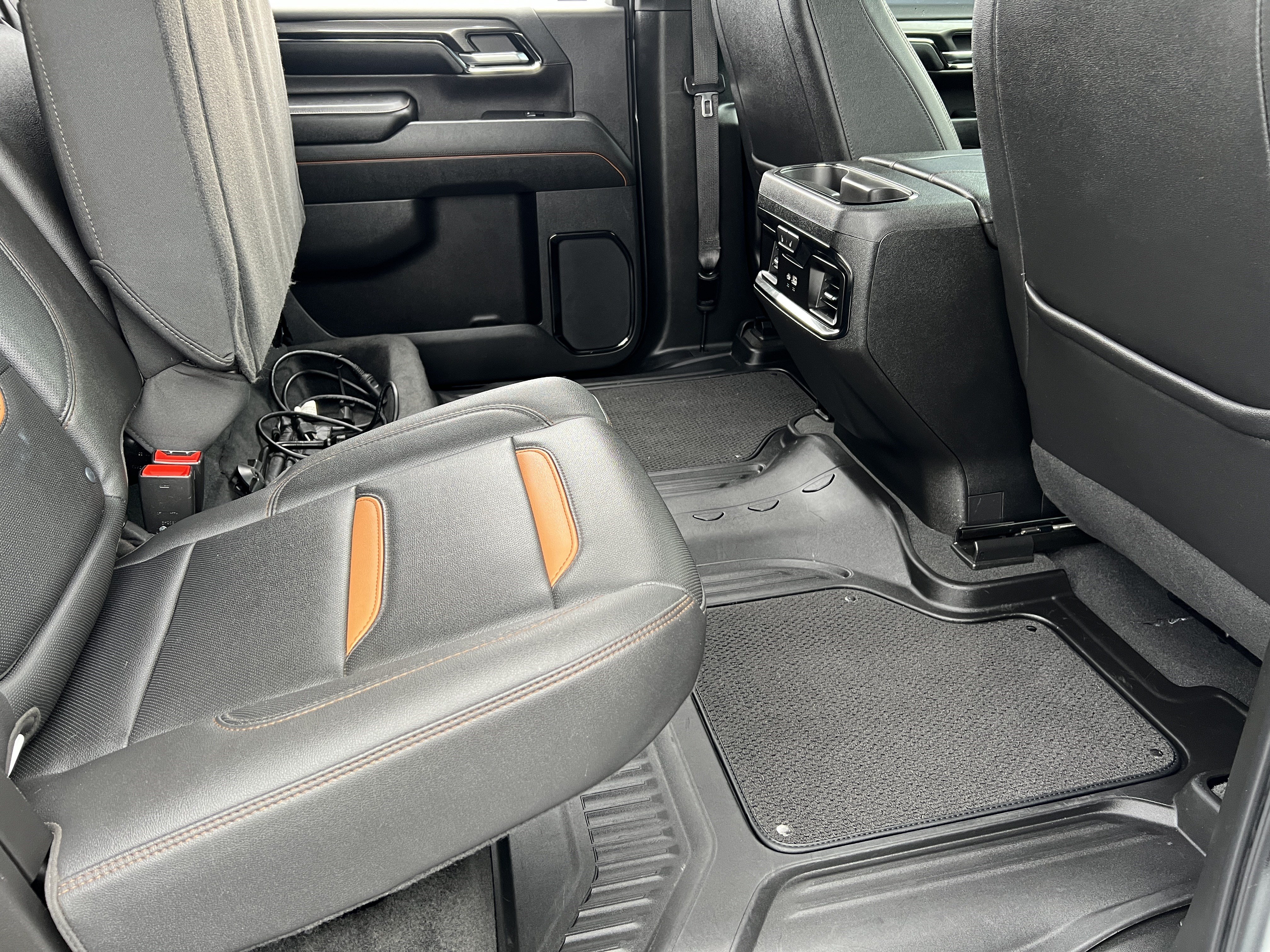 Used 2024 GMC Sierra 3500 AT4 w/ AT4 Premium Plus Package AWD/4WD image 17