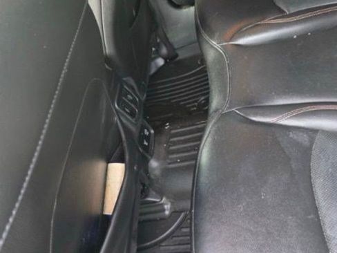 Used 2019 Jeep Compass Limited AWD/4WD image 11