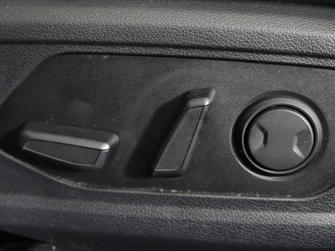 Used 2024 Kia Sportage EX w/ EX Premium Package image 34