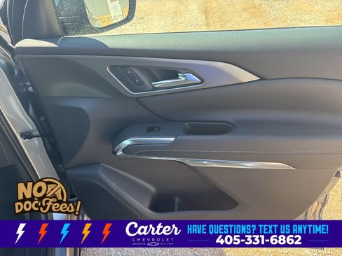 New 2026 Chevrolet Traverse LT w/ Midnight/Sport Edition FWD image 9