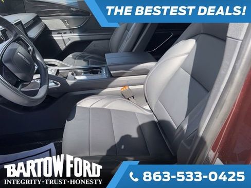 Used 2024 Lincoln Nautilus Premier w/ Jet Appearance Package image 10