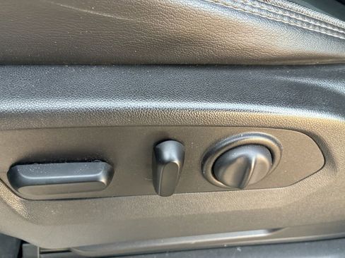 Used 2020 Chevrolet Silverado 2500 High Country w/ Technology Package image 6