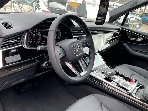 New 2026 Audi Q7 2.0T Premium image 8