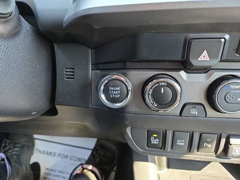 Used 2021 Toyota Tacoma TRD Pro AWD/4WD image 22