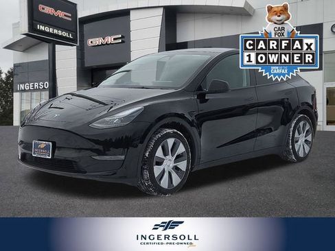Used 2023 Tesla Model Y Long Range image 4