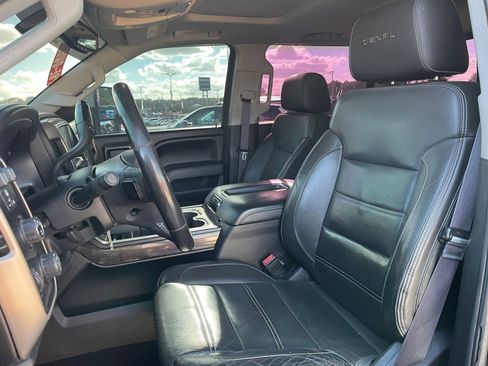 Used 2015 GMC Sierra 2500 Denali w/ Duramax Plus Package image 13