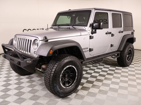 Used 2016 Jeep Wrangler Unlimited Sport w/ Quick Order Package 24S image 8