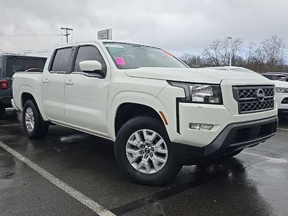 Used 2024 Nissan Frontier SV w/ SV Convenience Package