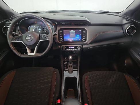 Used 2021 Nissan Kicks SR FWD image 30