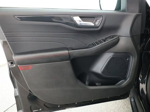 Used 2023 Ford Escape ST-Line w/ Tech Pack #1 image 8