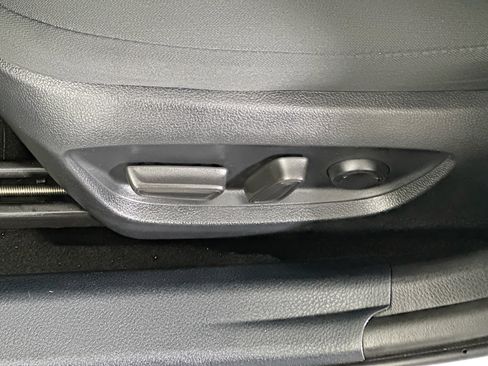 Used 2023 Toyota Camry LE image 13