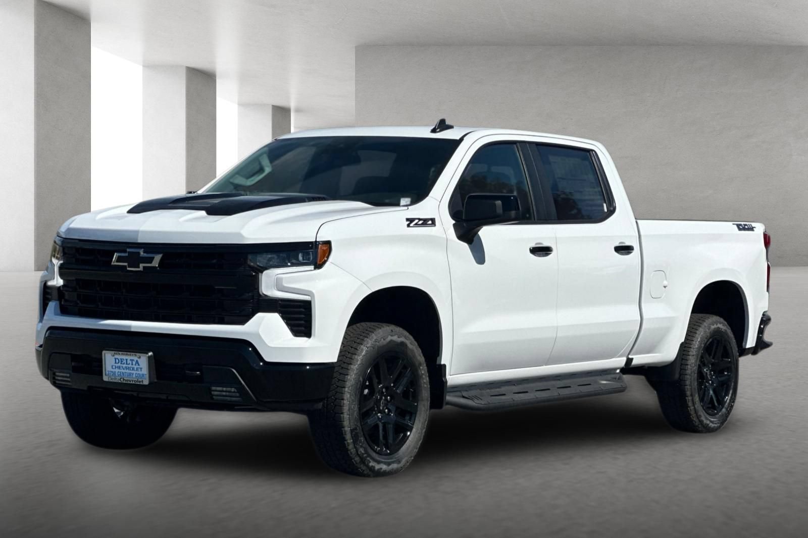New 2026 Chevrolet Silverado 1500 LT Trail Boss w/ Dark Appearance Package AWD/4WD image 8