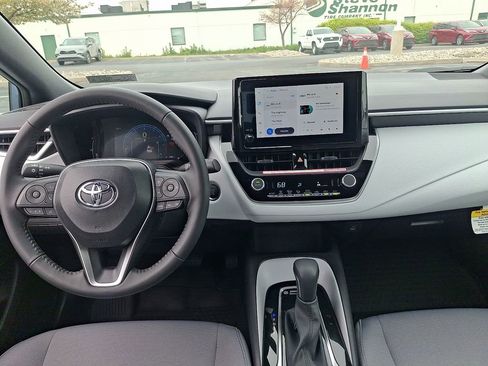 New 2026 Toyota Corolla SE FWD image 10