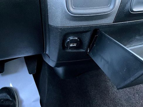 Used 2014 RAM 1500 Express image 26