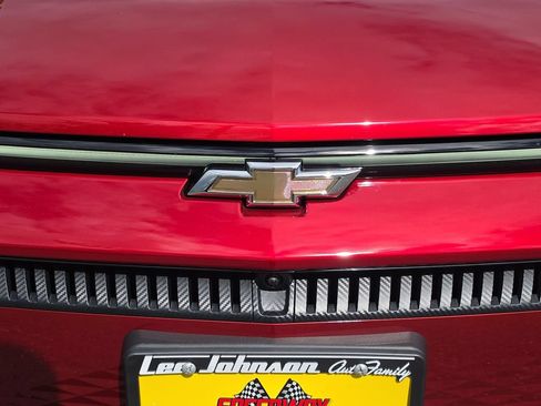 New 2026 Chevrolet Equinox EV LT FWD image 34