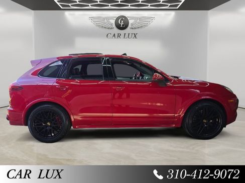 Used 2016 Porsche Cayenne GTS image 6