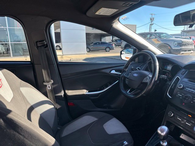 Used 2015 Ford Focus ST FWD image 10