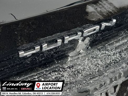 New 2026 GMC Yukon XL Elevation image 33