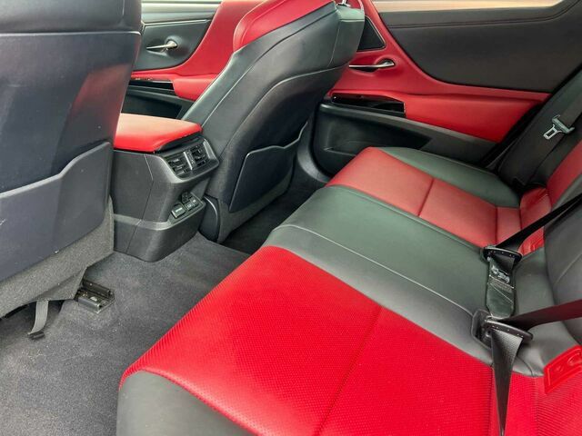 Used 2024 Lexus ES 300h F Sport FWD image 14