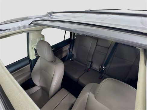 Used 2022 Lexus GX 460 Premium w/ Premium Plus Package image 12